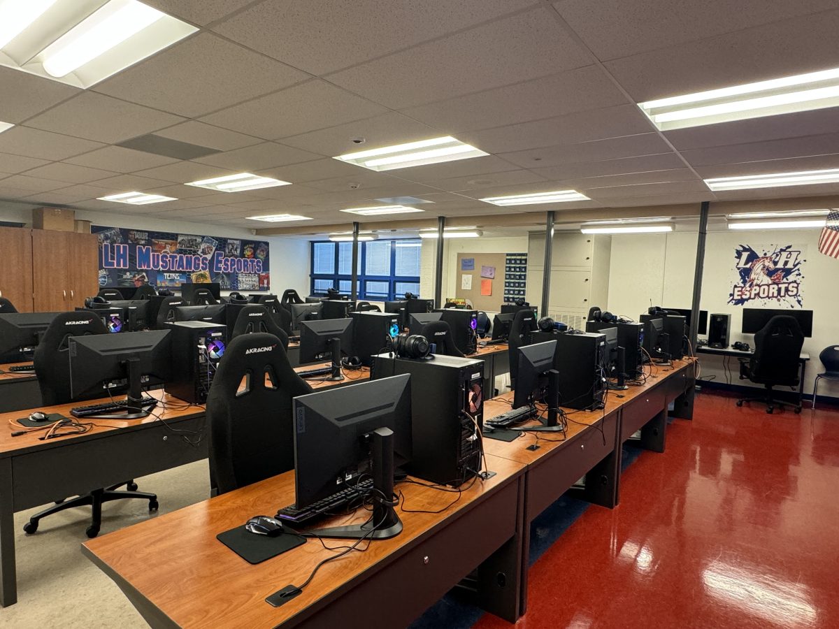 School esports computer lab